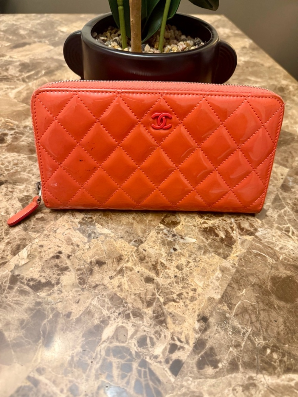 Chanel Matelasse Zip Around Continental Wallet & Dustbag - Picture 3 of 16